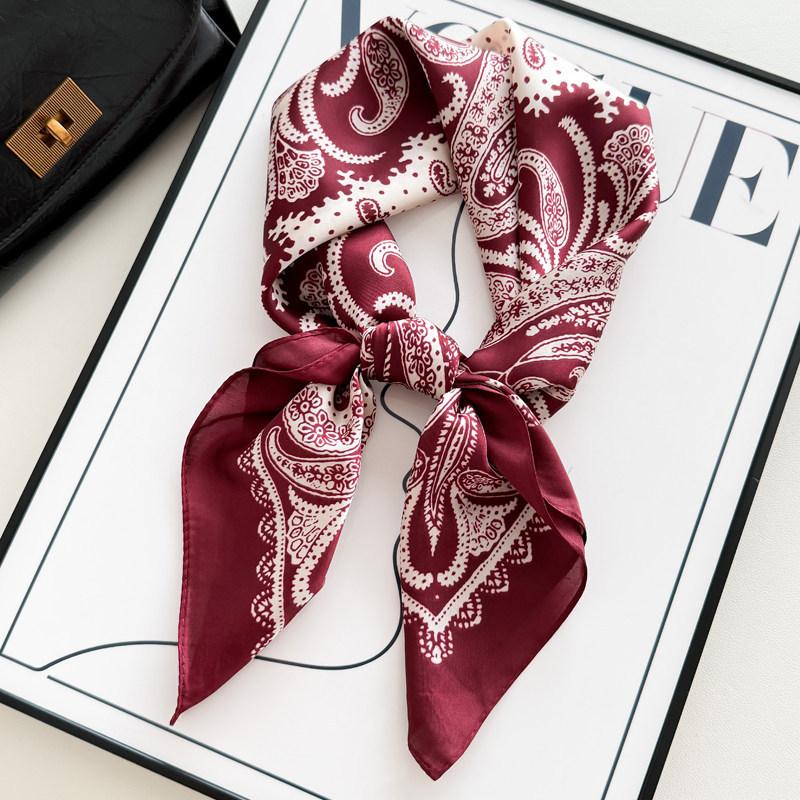Light Green Elegant Lotus Hangzhou Silk Imitation Silk Small Square Scarf Women'S Scarf Shawl Mother Silk Scarf