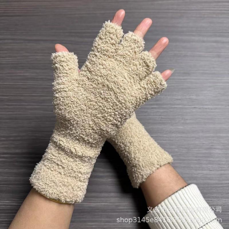 Unisex Solid Color Coral Fleece Long Cuff Split Finger Plush Gloves