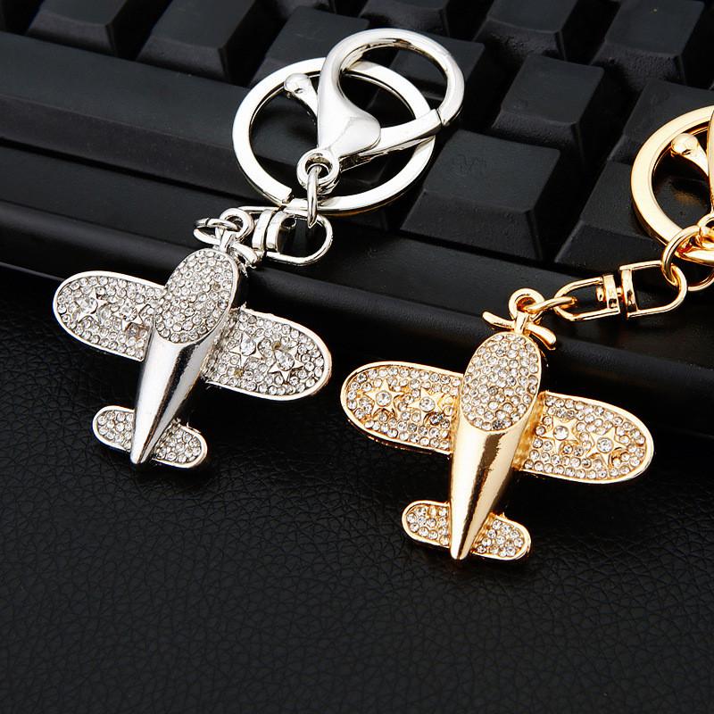 Cute Mini Airplane Keychain With Sparkling Rhinestones Perfect For All Occasions