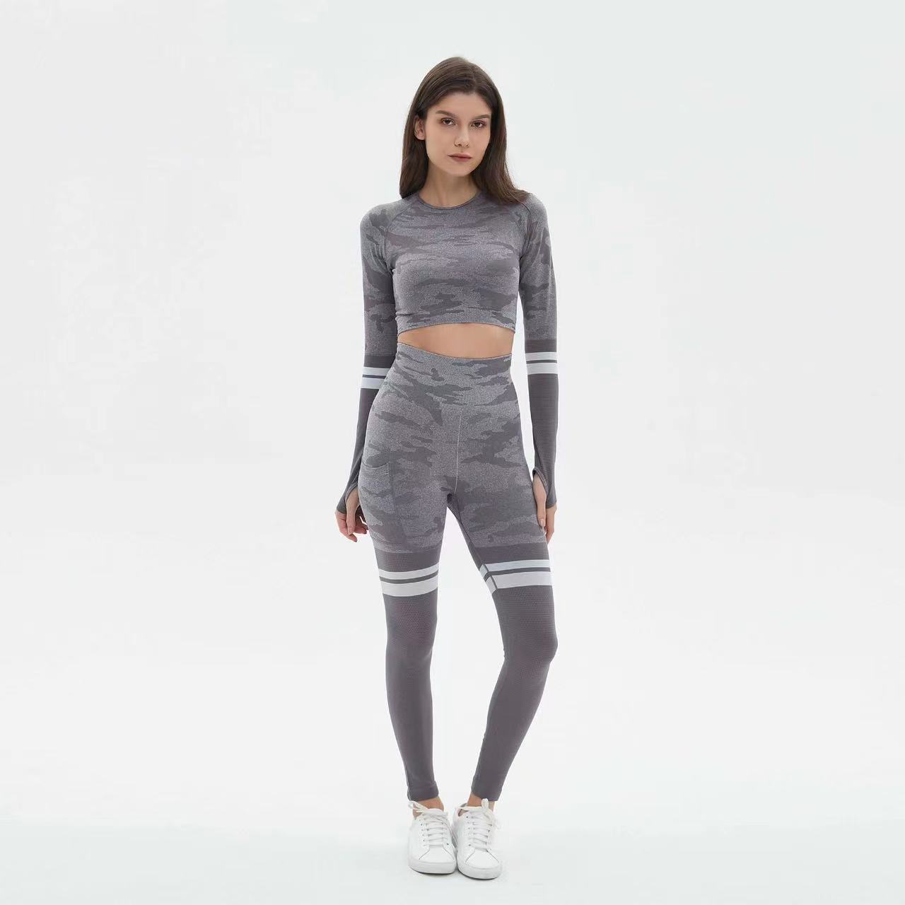 

Camouflage Seamless High Waisted Yoga Suit Set, Sports Suit, Women S Sweat Absorbing And Quick Drying Fitness Suit, Yoga Suit, Women S L сірий колір