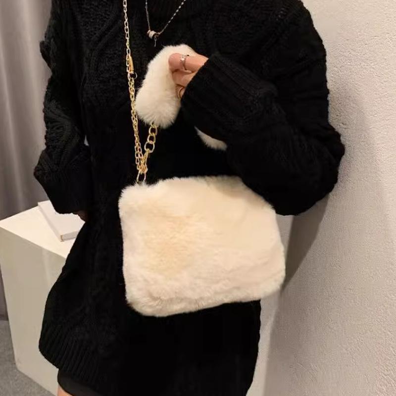 Plyšová taška tote z umelej kožušiny pre ženy Zimná taška cez rameno Ležérne nadýchané crossbody tašky Módna retiazková kabelka Dievčenská mäkká peňaženka