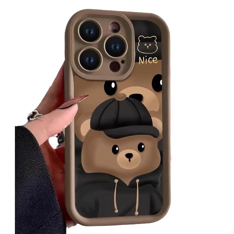 Cute brown bear is suitable for iphone17pro mobile phone case Apple 15/14 Europe and America 13promax new 16.