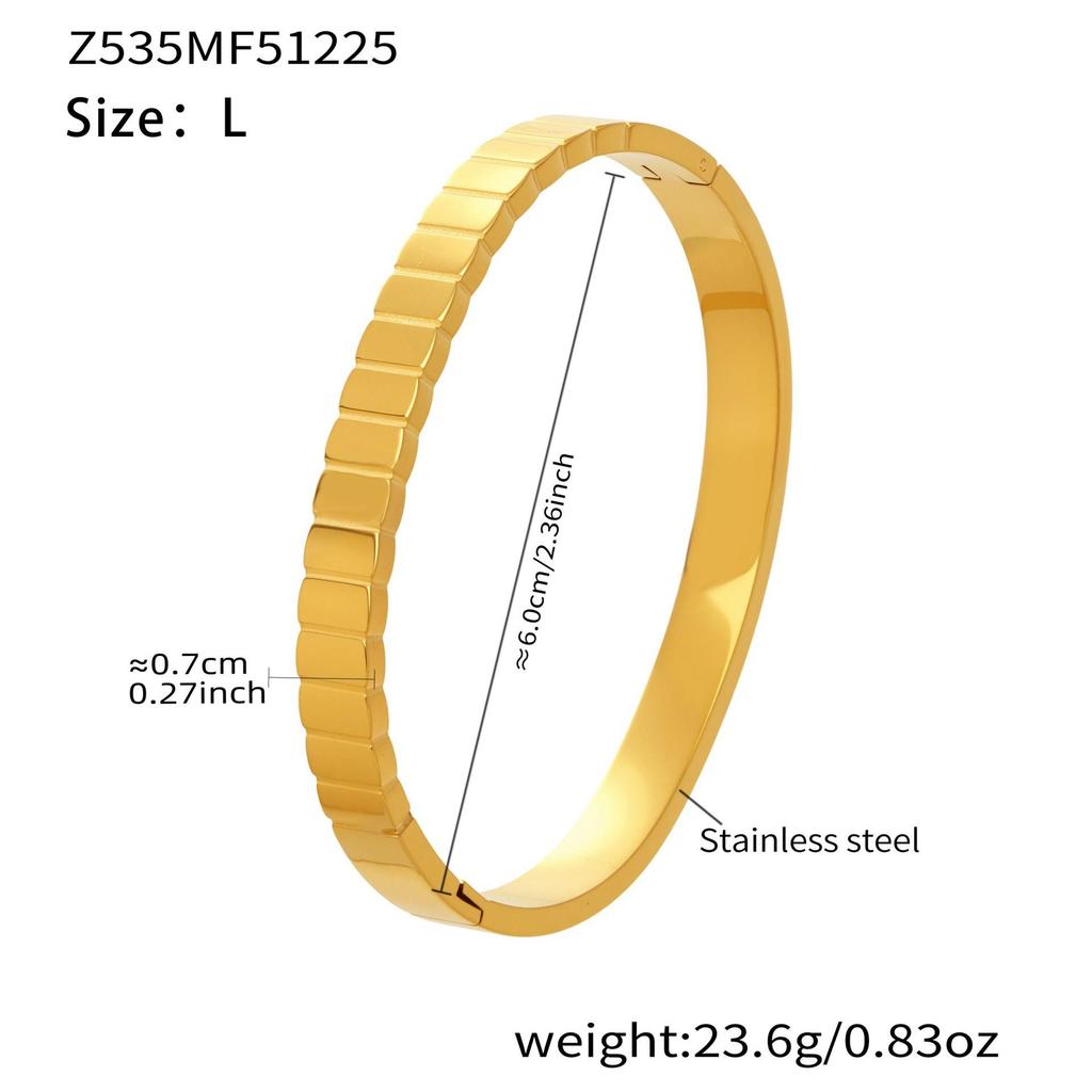 18K Gold-Plated Stainless Steel Bracelet with Zirconia Insets – Geometric Luxury Design