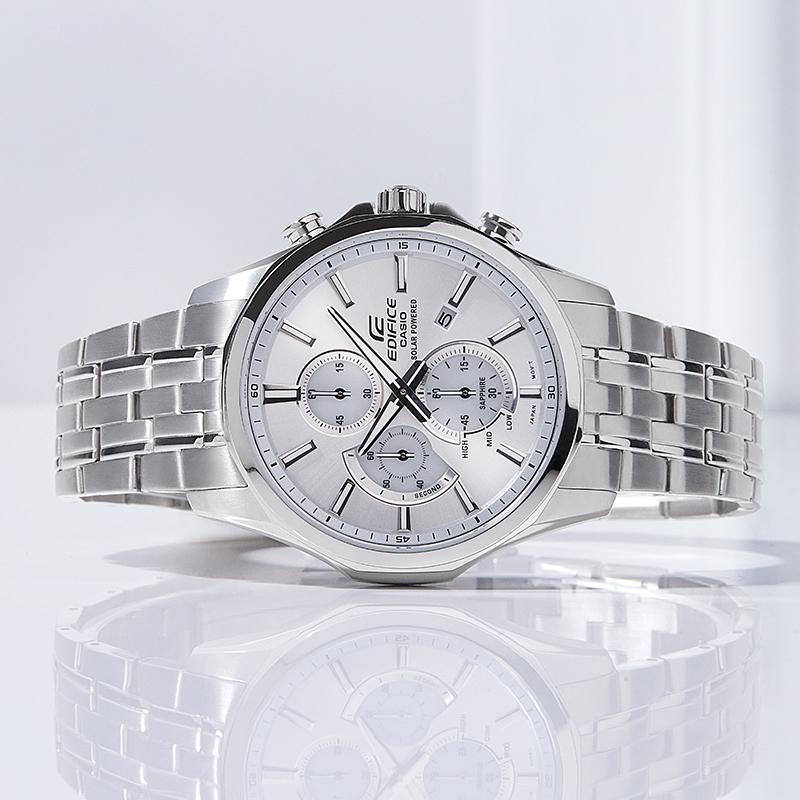 Casio EDIFICE series, retro business, classic three-eye six-hand date display, sports waterproof, quartz movement, stainless steel EFB-670SBS-8AVUPR