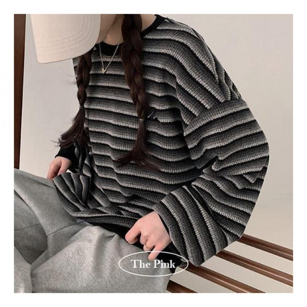 The Pink Men Embroidery Stripe Sweatshirt