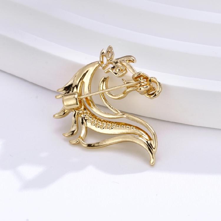 Shining Horse Head Decorative Pin Brooch Premium Alloy Material Crystal Accents Versatile For Daily Occasions Party