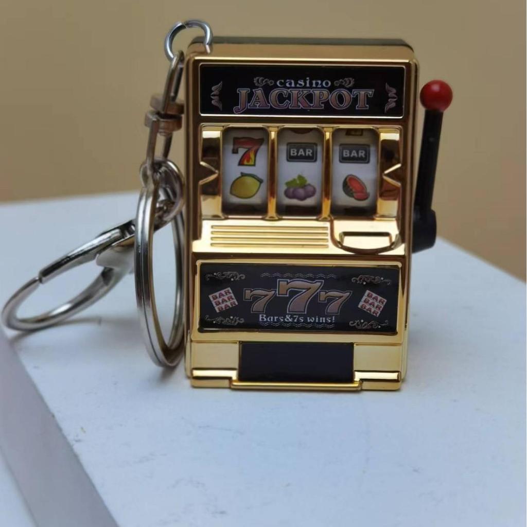 Retro Joystick Fruit Machine Keychain: Playable Spin Wheel Pendant Toy