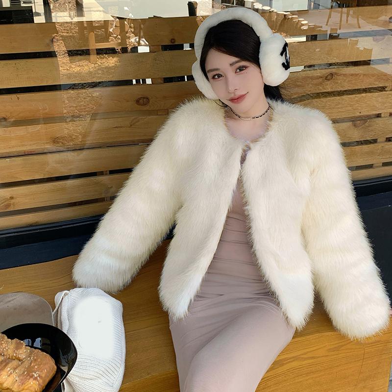 

Осень-зима с длинным рукавом Женское меховое пальто Новые длинные рукава О-образный вырез Повседневные элегантные куртки Дамы Корейская мода Короткие пальто Кардиганы Одежда 2187 One Size молочный белый