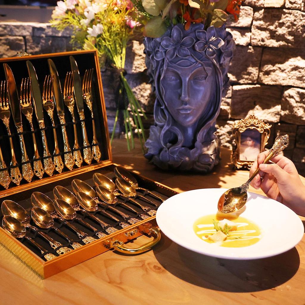 European Style Stainless Steel Embossed Cutlery Set - 24-Piece Gift Box with Steak Knife and Fork.