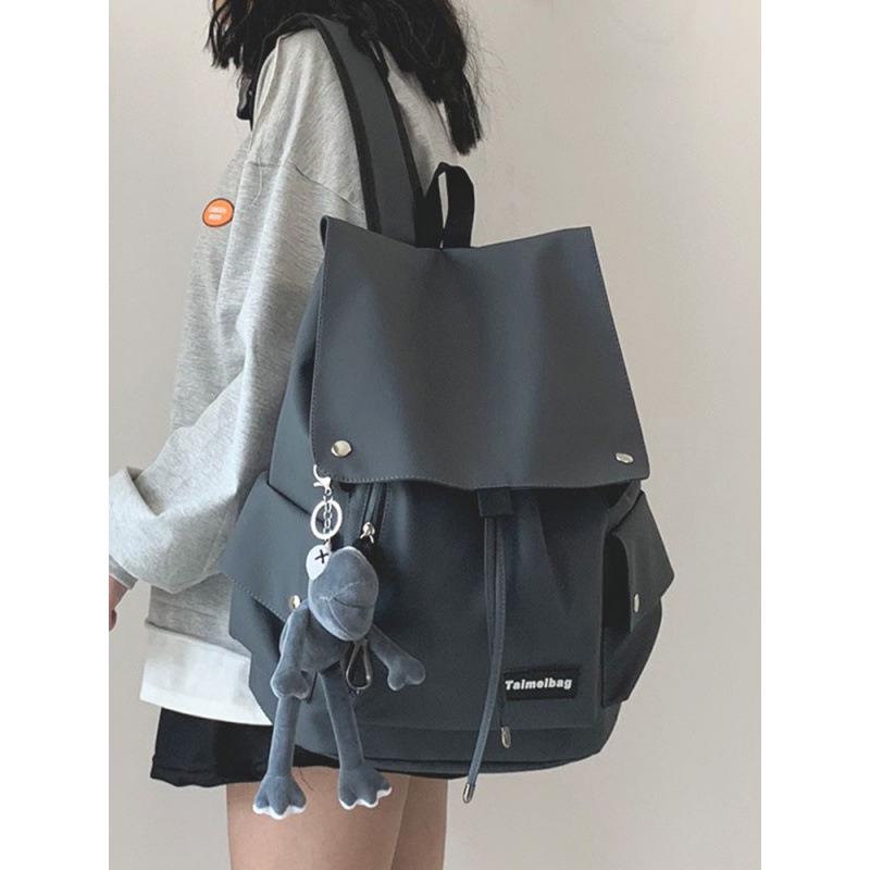 Japanese Style Trendy Large Capacity Schoolbag for Girls, High School Students, and Leisure Travel Backpack for Women and Men