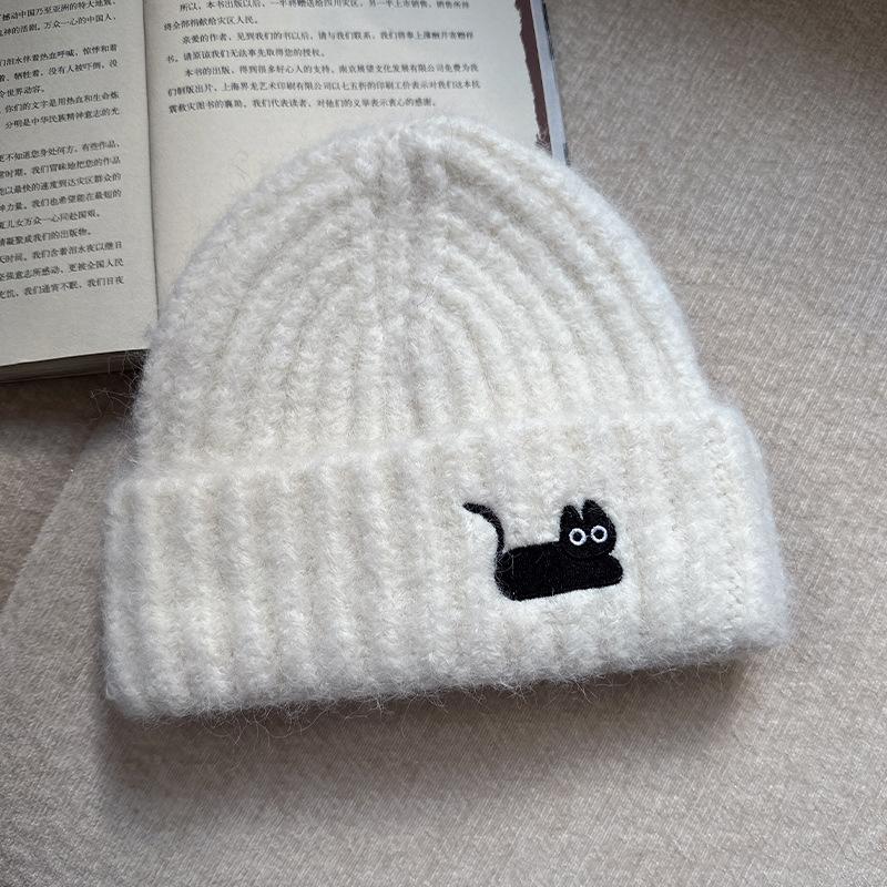 Autumn and winter thickened warm ear protection versatile big head circumference knitted cold hat girl