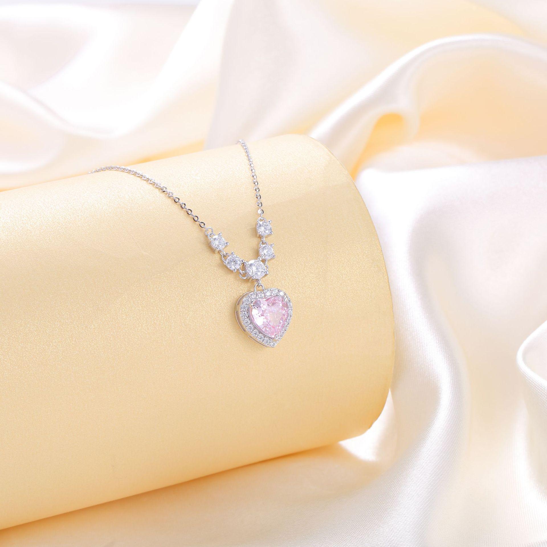 S925 Sterling Silver Pink Diamond Heart Pendant Necklace - Elegant and Versatile 925 Silver