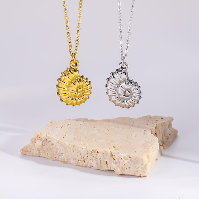 Stainless Steel Starfish Conch Necklace for Women Delicate Vintage Hammered Cross Pendant Necklace Casual Versatile Jewelry Gift