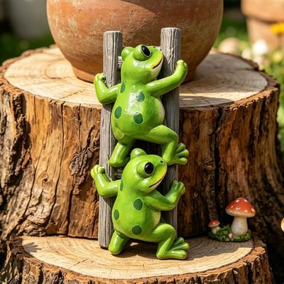 Funny Frog Garden Statue Cute 2 Frogs Climbing Ladder Figurine Resin Animal Sculpture Plant Pot Decoration for Balcony Lawn Garden Shelf Desk Decor