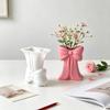 Resin Ribbon Vase Mold with 3D Ribbon Design, Silicone Casting Mold for Display Containers, Desktop Display Projects, 9.9 X 8.3 X 5.9 Cm
