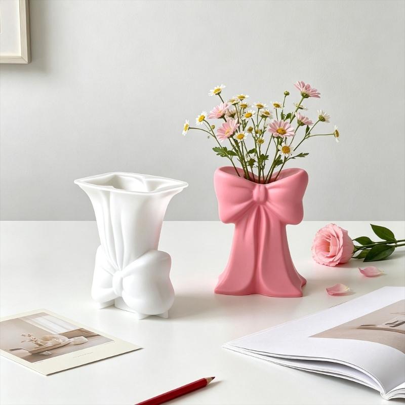 Resin Ribbon Vase Mold with 3D Ribbon Design, Silicone Casting Mold for Display Containers, Desktop Display Projects, 9.9 X 8.3 X 5.9 Cm