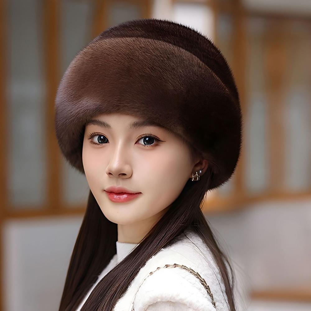 Environmentally Friendly Mink Fur Hat for Women Autumn and Winter Mink Fur Beret Warm Ear Protection Fur Hat Fashionable Ladies Fur Hat