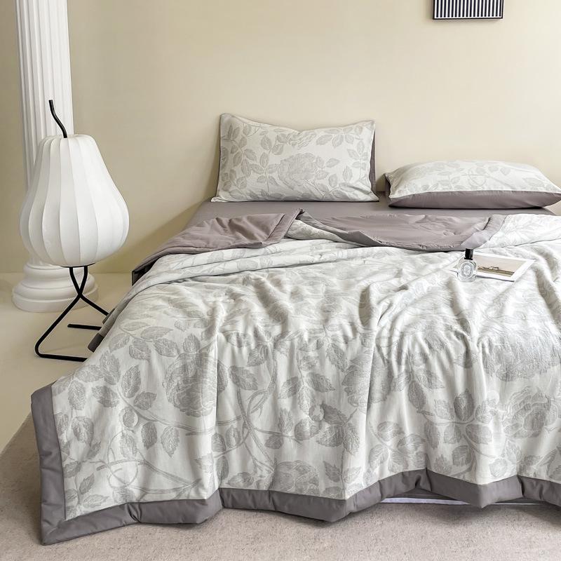 Pure Cotton Three-Layer Gauze Jacquard Summer Quilt Set - Cooling & Comfortable