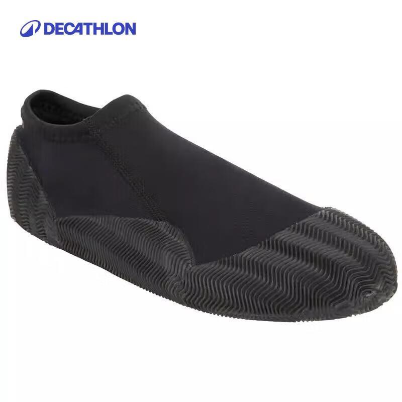 Decathlon Slip-on Water Shoes 38-39