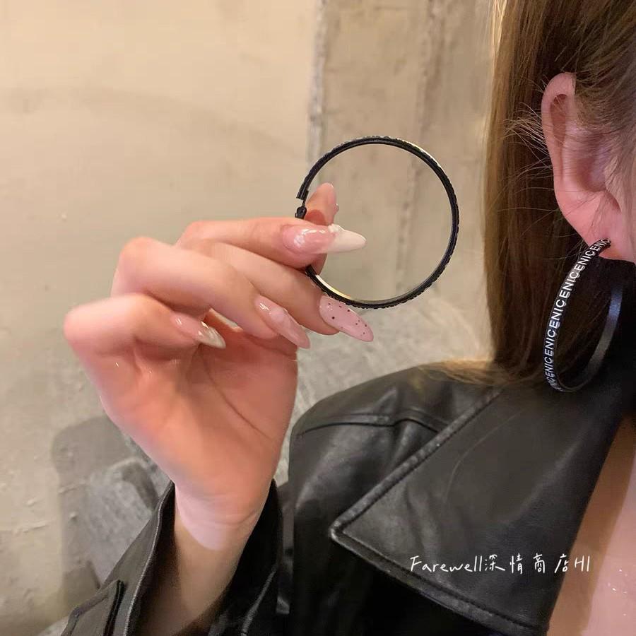 Simple Letters, Large Circle Earrings, Trendy Personality Exaggeration, Cool Trendy Women'S Stud Earrings, Silver Needles And Elegance