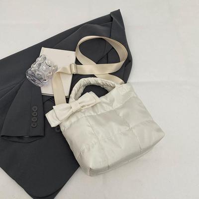 Women's Bow Tie Puffy Satchel Fashion Quilted Shoulder Bag Winter Down Cotton Designer Bucket Handbags Nylon Crossbody Bag MIT