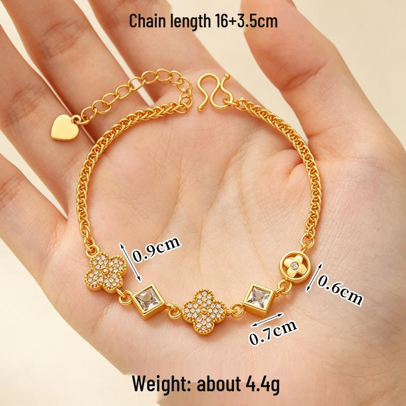 Set de Collar, Anillo y Pulsera de Cinco Flores de Trébol Chapados en Oro de Vietnam