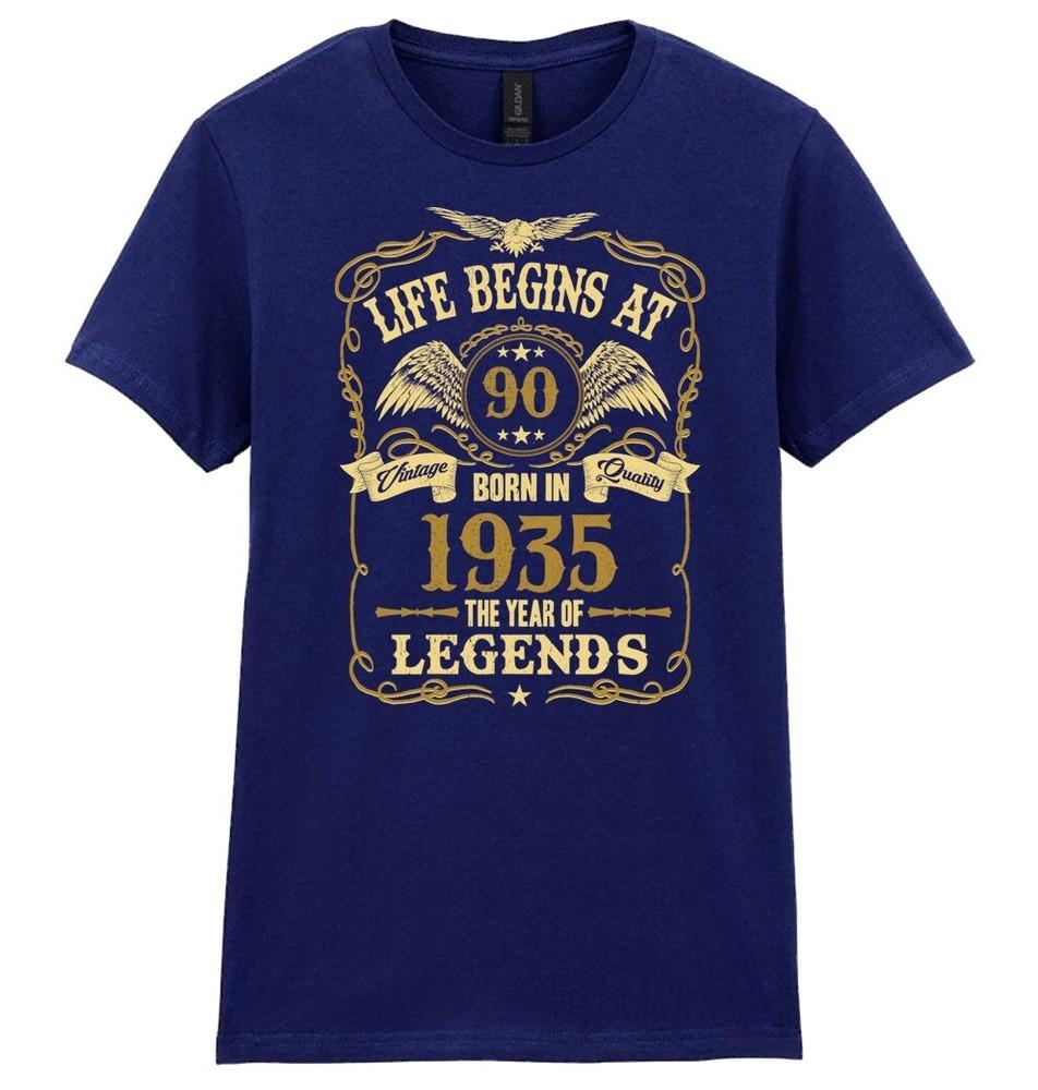

Жизнь начинается в 90 Женская футболка на 90-летие РОДИЛАСЬ 1935 Подарок для женщин День матери 4XL