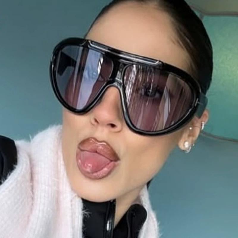 New Oversized Shield Sunglasses Goggle Women Men Vintage Female Sun Glasses Trending Big Frame Shades Eyeglasses De Sol Oculos