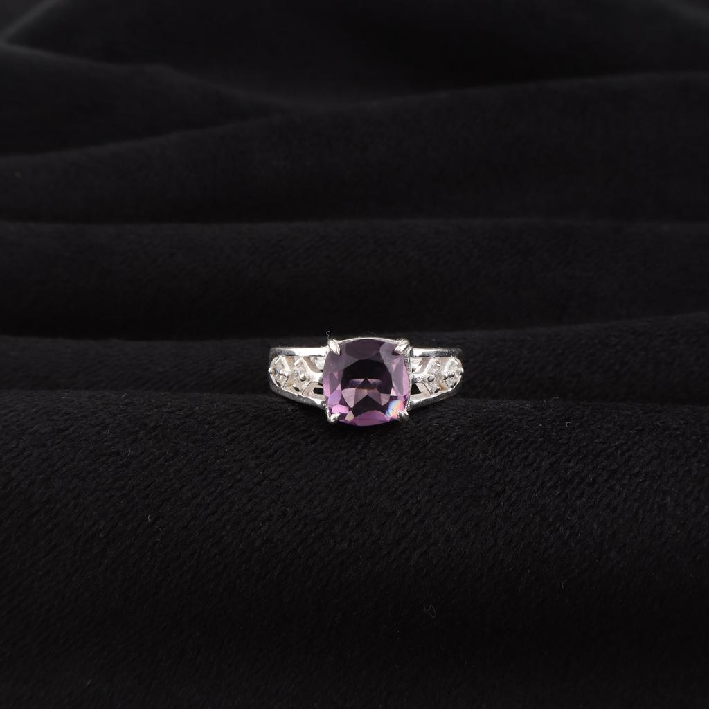 Amethyst Gemstone 925 Sterling Silver Jewelry, Cushion Cut Amethyst Ring For Women, Designer Zircon Ring For Women CZR-15-10