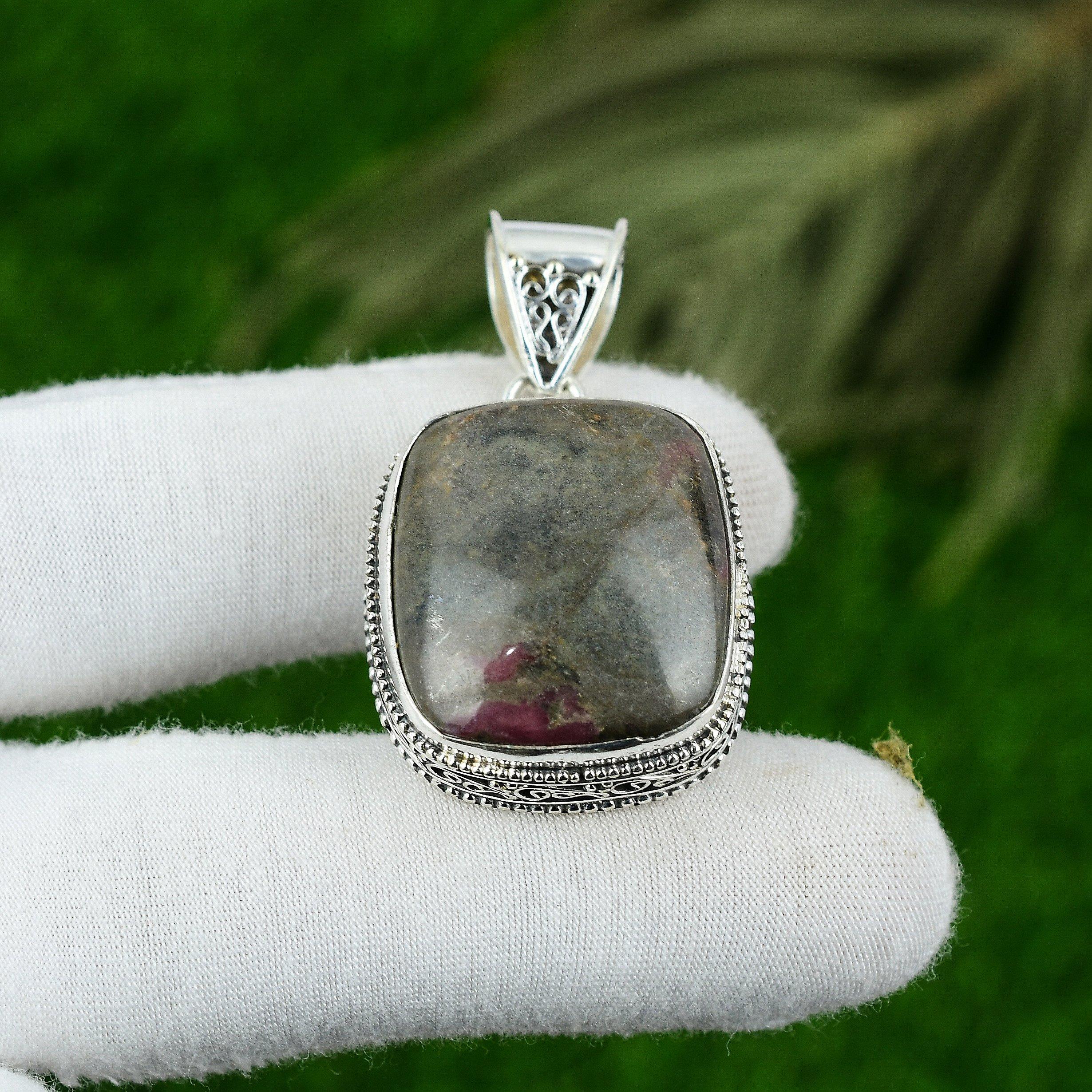 

Серебро 925 пробы Натуральный розовый турмалин Винтажный Кулон ручной работы для жены Ювелирное изделие