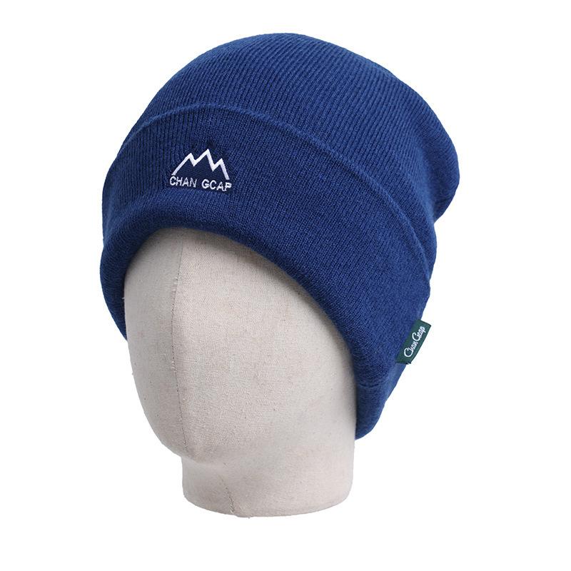 

Autumn and winter big head circumference shows small face, mountaineering ear protection warm knitted hat woman One size fits all сапфіровий