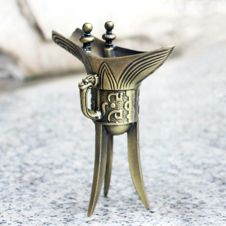 Antyczny kubek do wina, wyroby metalowe chiński kieliszek do wina, kreatywny kubek na prezenty w stylu chińskim, brązowy kieliszek do wódki do picia