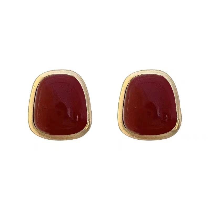 French Retro Minimalist Geometric Square Earrings Ankola Red Stud Earrings Women'S Niche High-End Fashion New Earrings