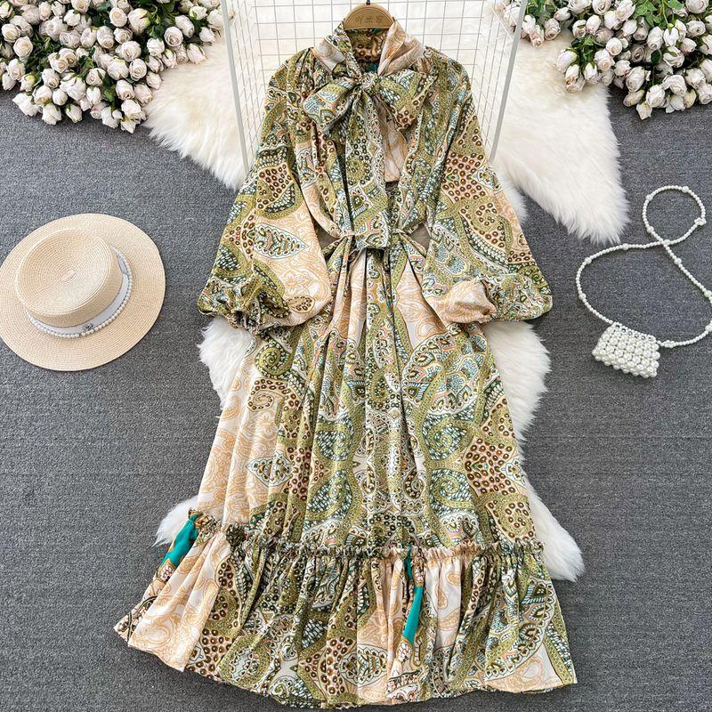 

Retro Long Sleeves Dress Elegance Bows Shoelace Apricot Spell Green Print One size
