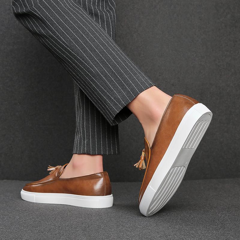 Fashion Luxury Brand Business Leather Shoes Loafers Men Shoes Fashion Business Casual Wedding Party Classic Fringe Gentleman Dress Shoes