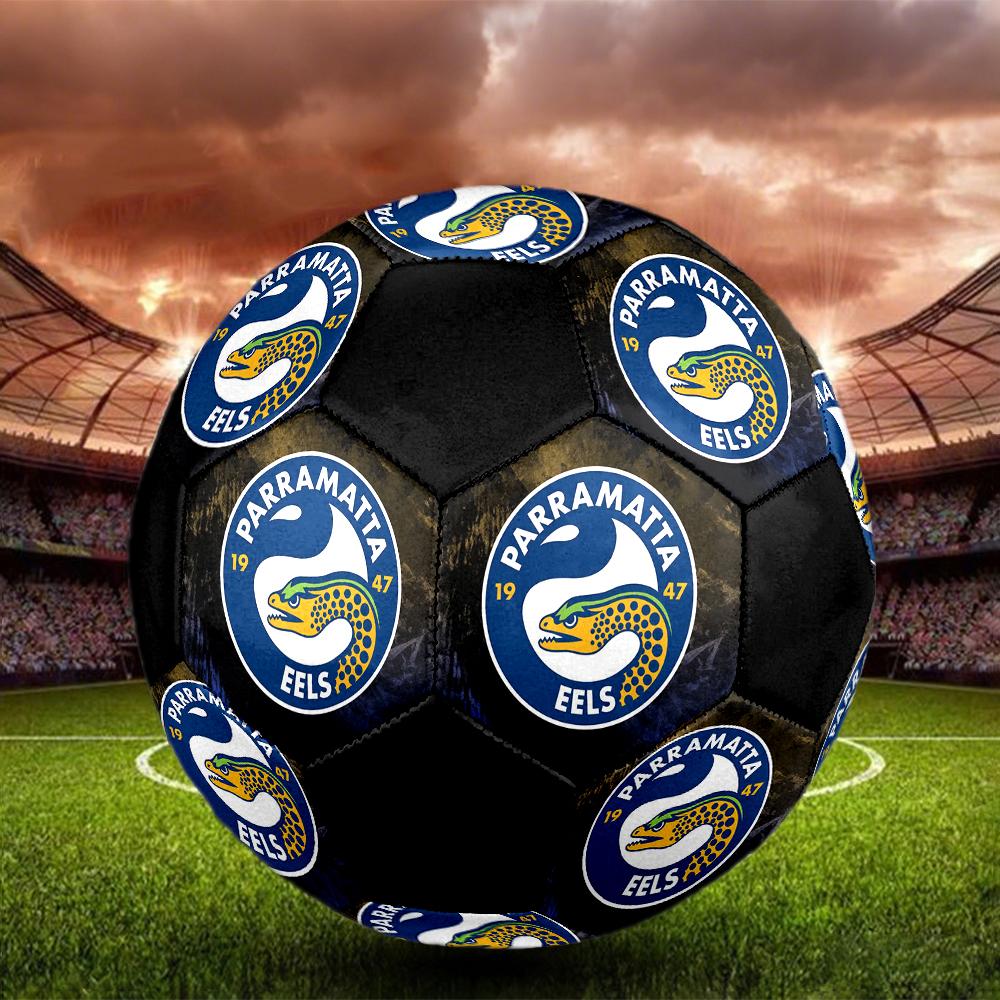 SIZE 5 Parramatta Eels Soccer Ball Colorful All Ages Machine Stitched PVC Competition Ready Durable High-Bounce