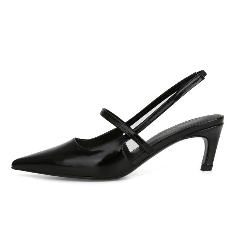 Fashion Retro Rome Sandals New Summer Fashion Shallow Pointed Toe Flats Women Sandals Back Empty Ladies Street Style Low Heel Shoes