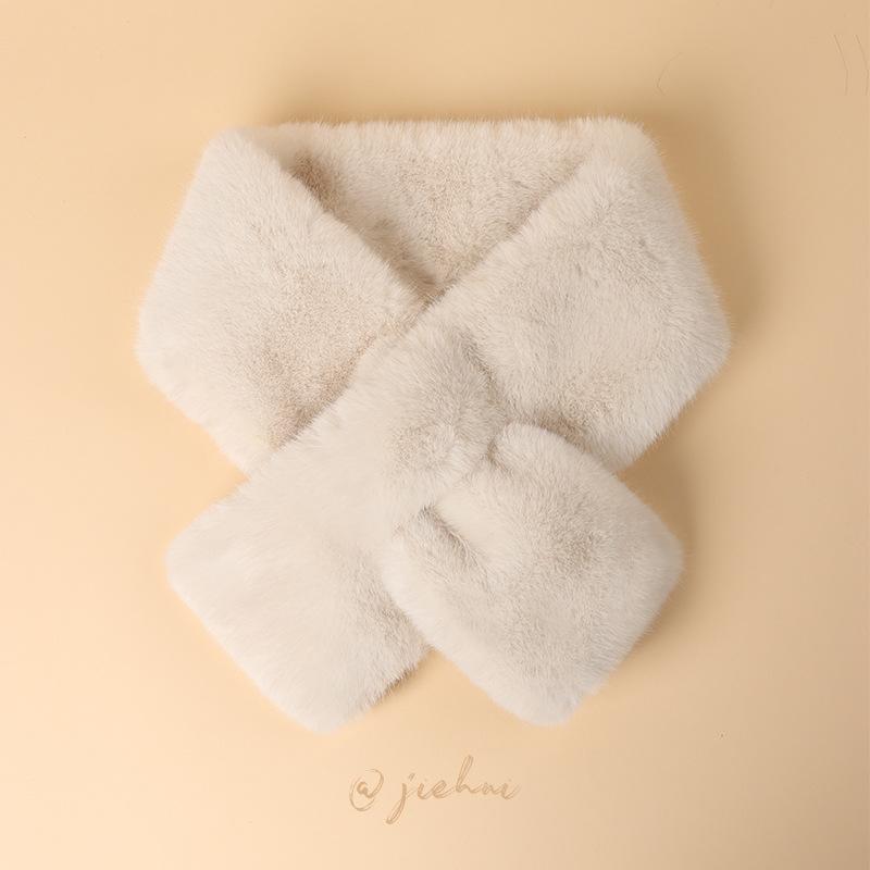 Faux Rabbit Fur Collar Scarf for Women Warm and Thickening Fur Scarf Colorful Winter Scarf Autumn/Winter Faux Fur Plush Elegance