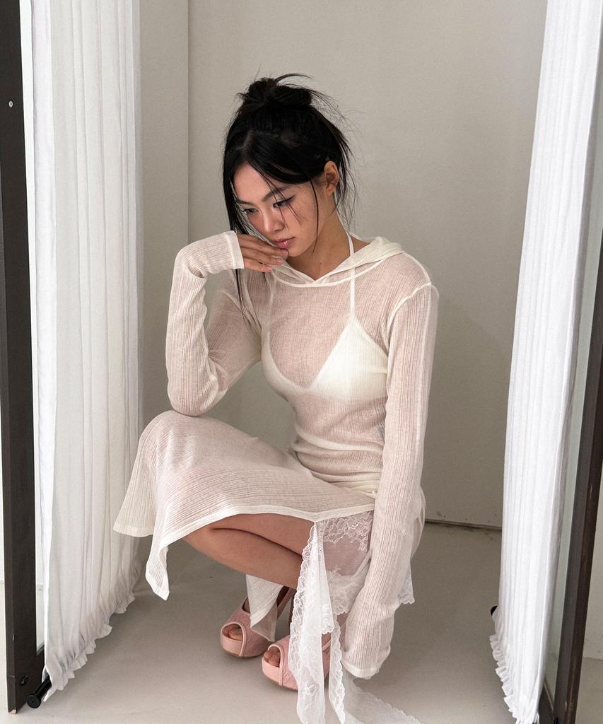 VINAJ Lace Shirring Mix Hooded See-Through Dress (White)