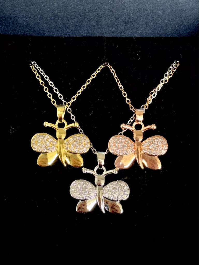 Retro INS Style Multicolor Zircon French Peach Heart Necklace with Diamonds and Titanium Stainless Steel