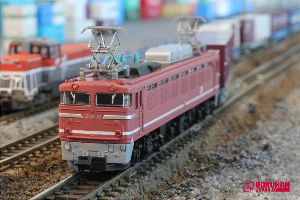 Rokuhan Z gauge EF81 electric locomotive early freight color T015-4