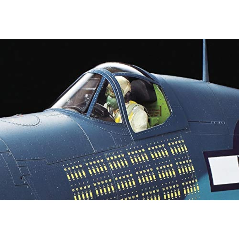Tamiya 1/32 Aircraft Series No.25 American Navy Boat F4U-1A Corsair Model 60325