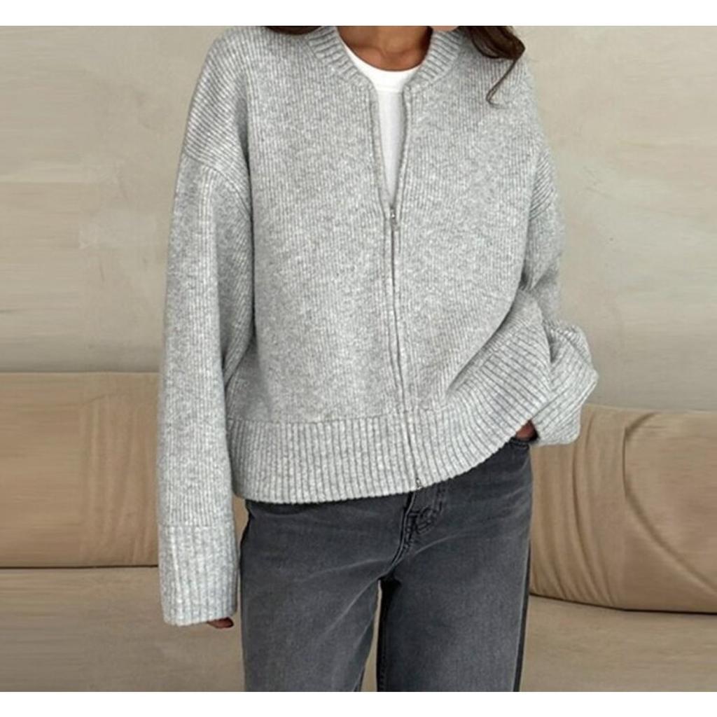 Women's Crew Neck Long Sleeve Cardigan Regular Fit Casual Zip Knit Sweater Solid Color Outerwear