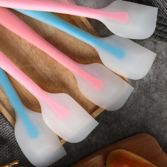 Silicone Spatula Heat-Resistant Non-Stick Baking Tool for Spreading Scraping Mixing Dishwasher Safe Essential Kitchen Utensil for Cakes Jam