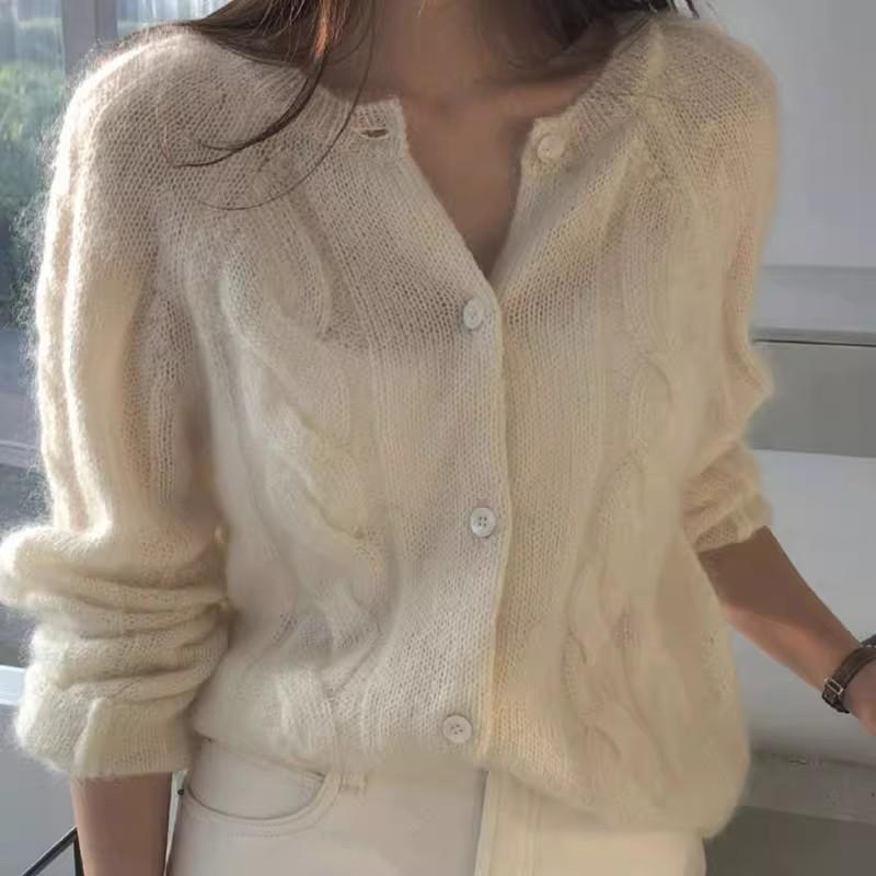 2024 Women's Round Neck Knit Cardigan: Gentle Style, Versatile & Loose Fit