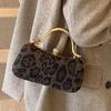 Leopard Print Small Bag for Women New European and American Style Fashion Retro One-shoulder Handbag for Women Dinner Bag