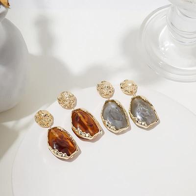 Silver Needle Three-Color Retro Geometric Earrings: French Minimalist Hong Kong Style Jewelry