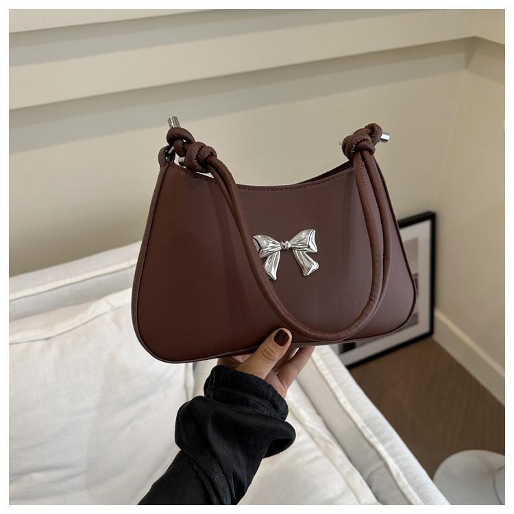 2024 New Style Women's Handbag Street Fashion Chain Crossbody Bag With Butterfly Knot Unique Personality Shoulder Bag
