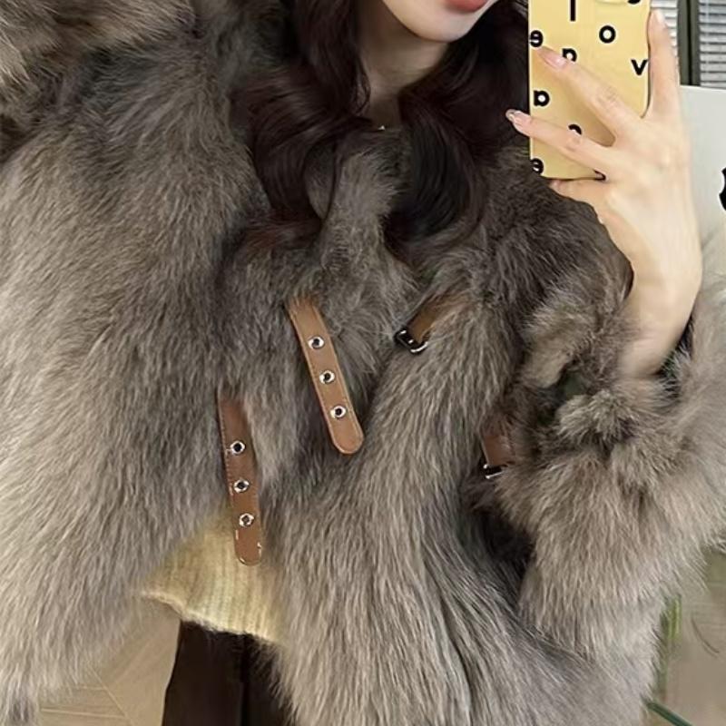 Winter Fashion Fluffy Fur Coat Women High Street Elegant Thick Warm Faux Fox Fur Jacket Female Overcoats Outerwear