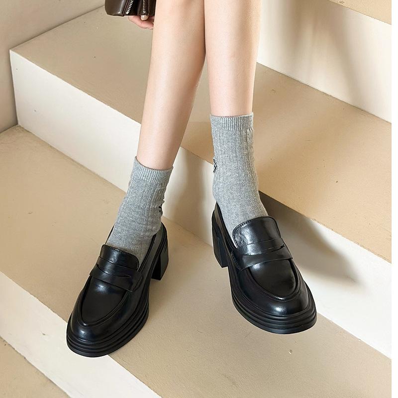 Retro thick heel small leather shoes women's spring and autumn 2025 new shallow loafers platform-soled versatile single shoes